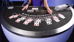 iwbest Sportsbook မိုဘိုင်းဖုန်းဖြင့် လောင်းကြေးထပ်နေသောမြင်ကွင်း